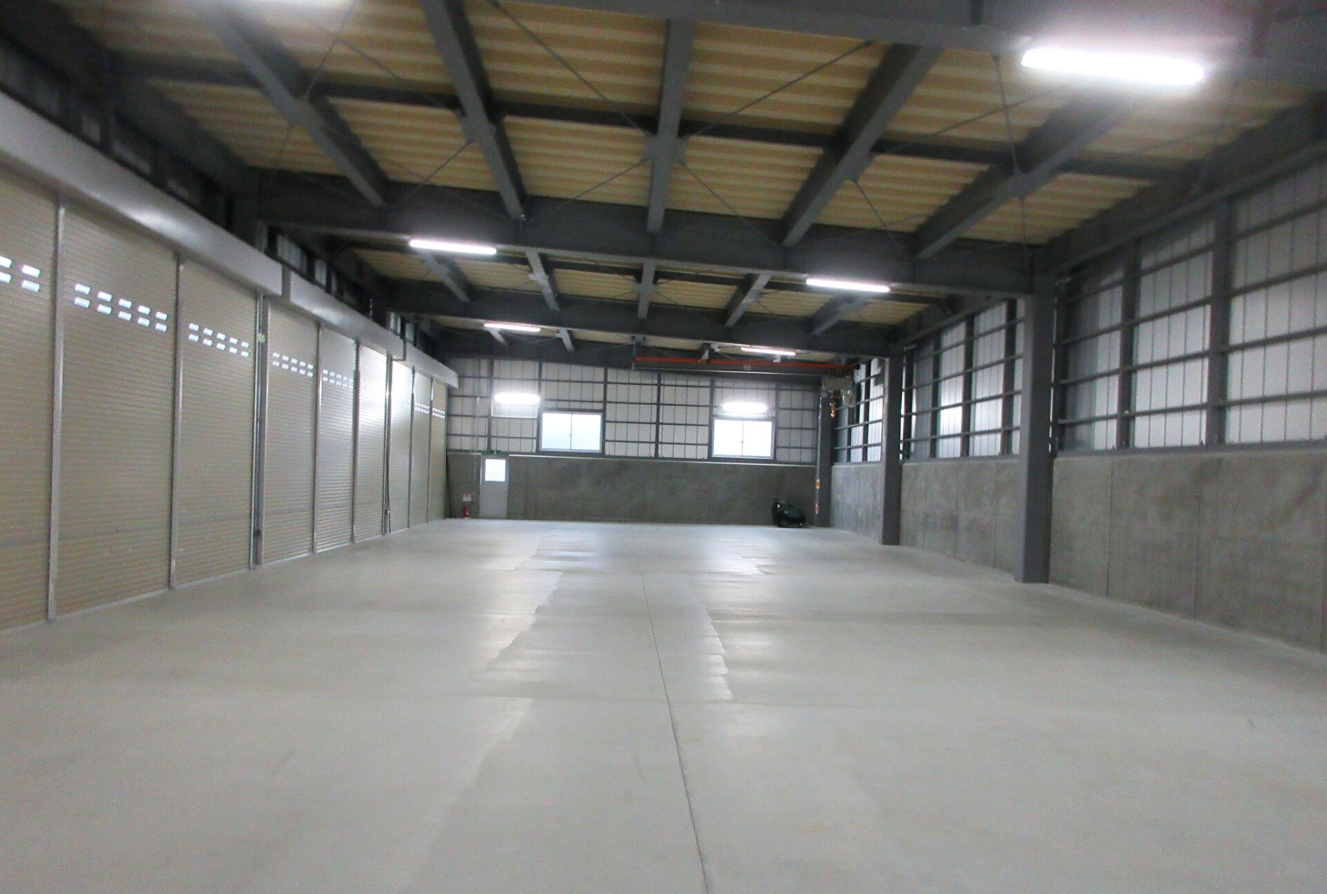 除雪機械格納庫整備工事