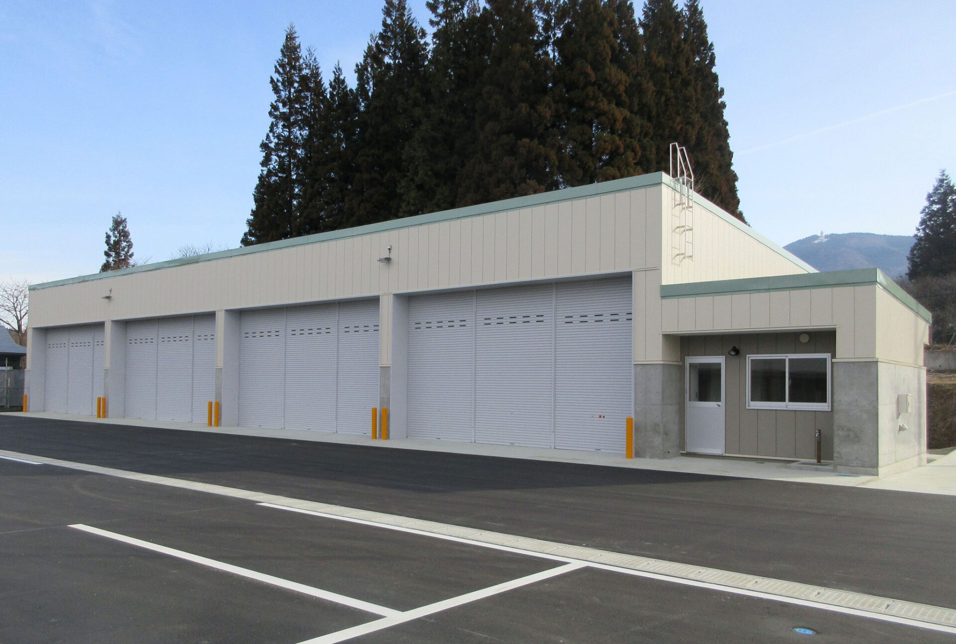 除雪機械格納庫整備工事