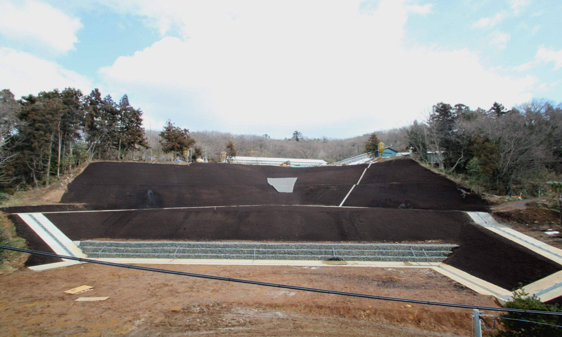 白石市越河平地すべり防止工事