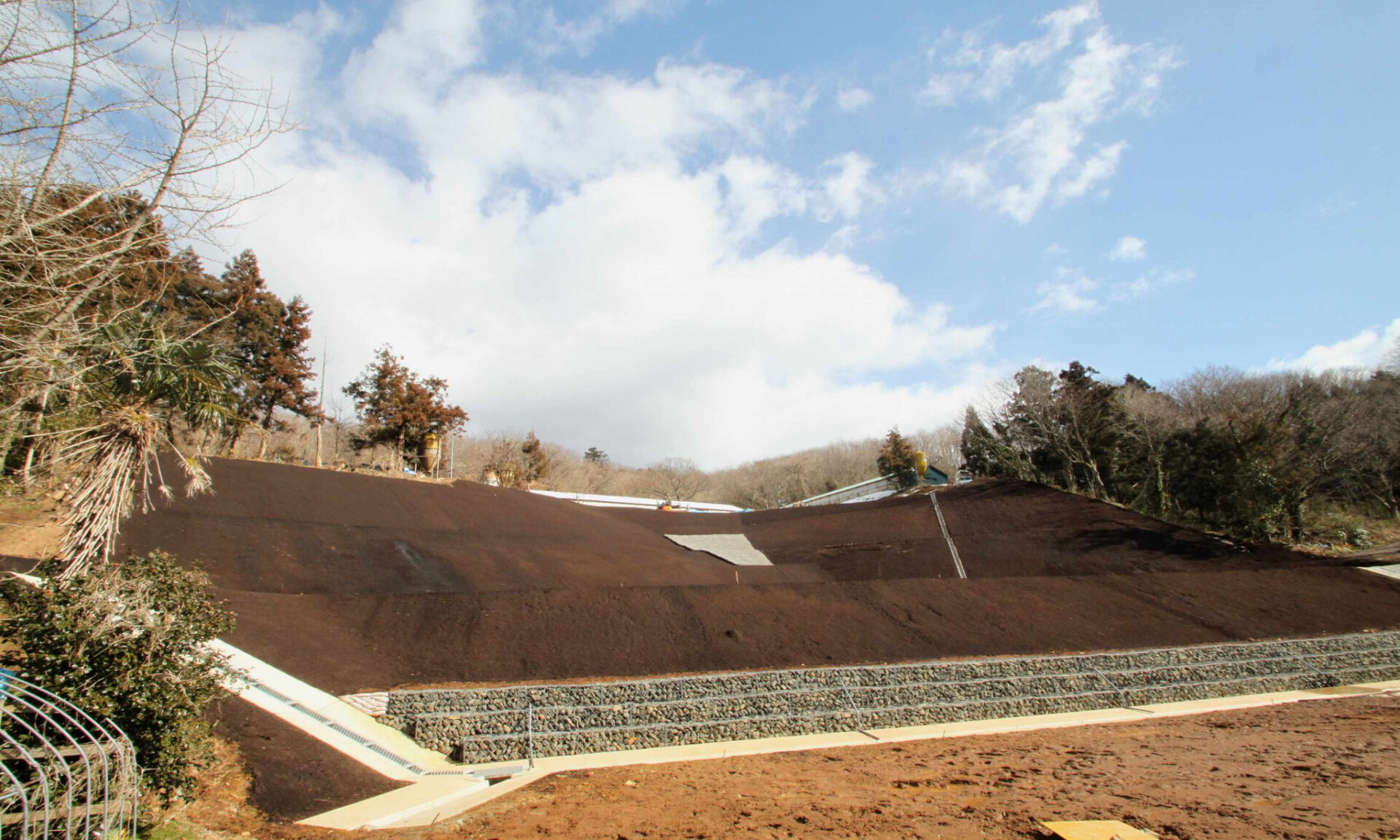 白石市越河平地すべり防止工事